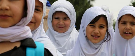 Afghan students. Photo: World Bank